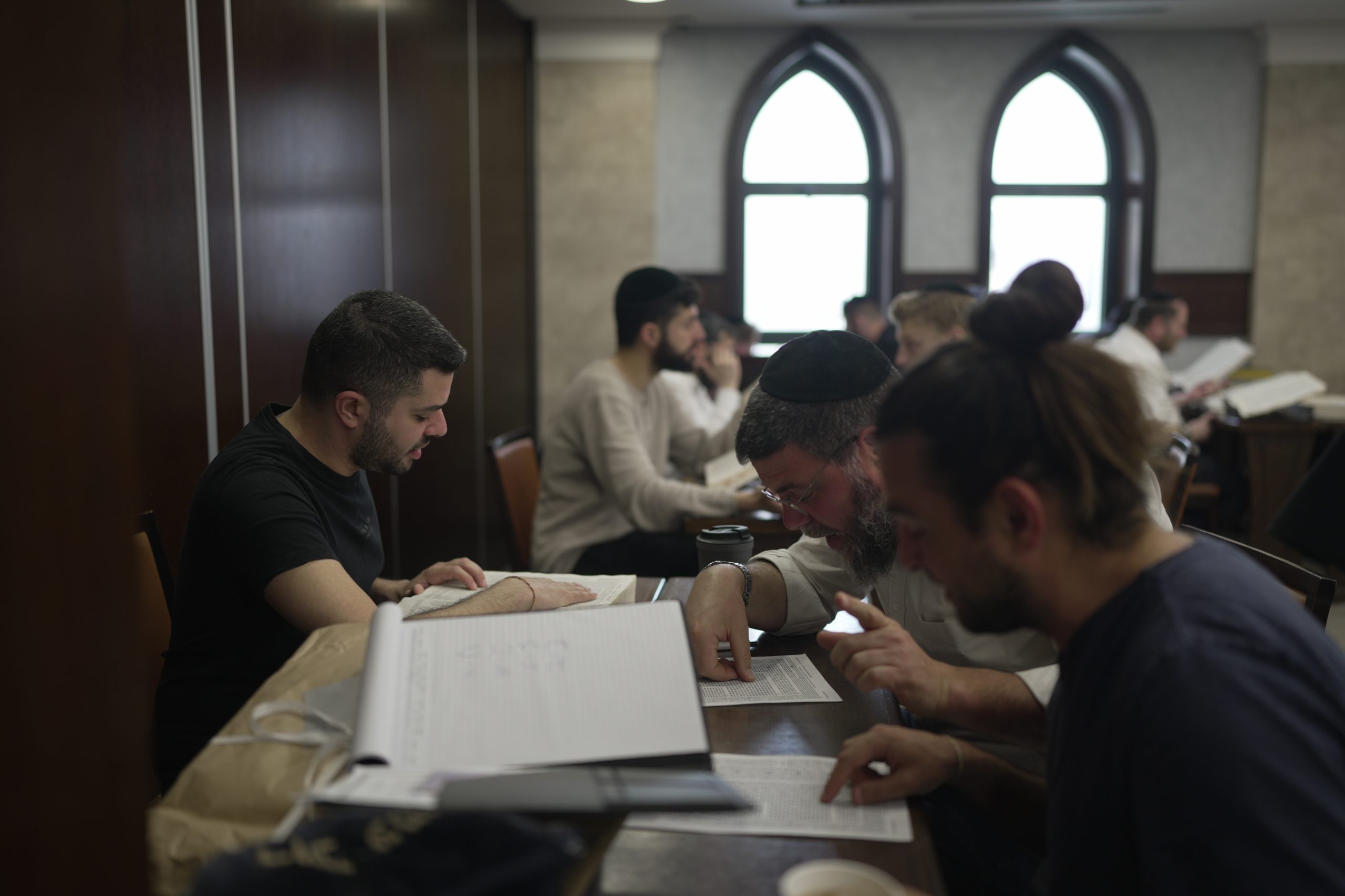 http://הגרעין%20התורני,%20שערי%20חסד​%20–%20לב%20פועם%20של%20תורה,%20קהילה%20ורוח